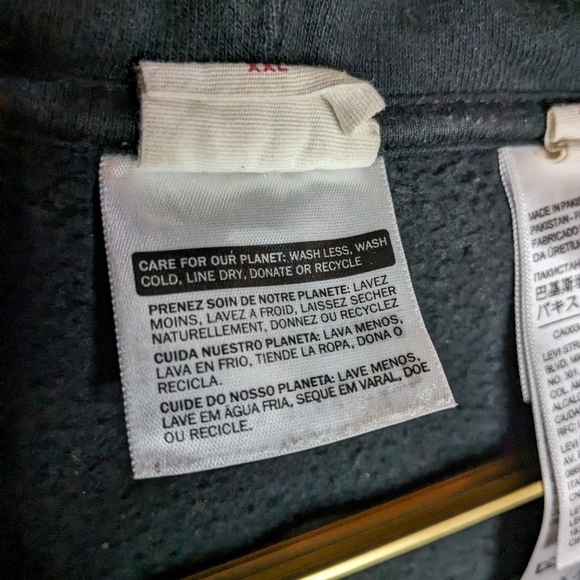 Levi's XXL Black Cropped‎ Cozy Pullover Hoodie - Picture 3 of 9